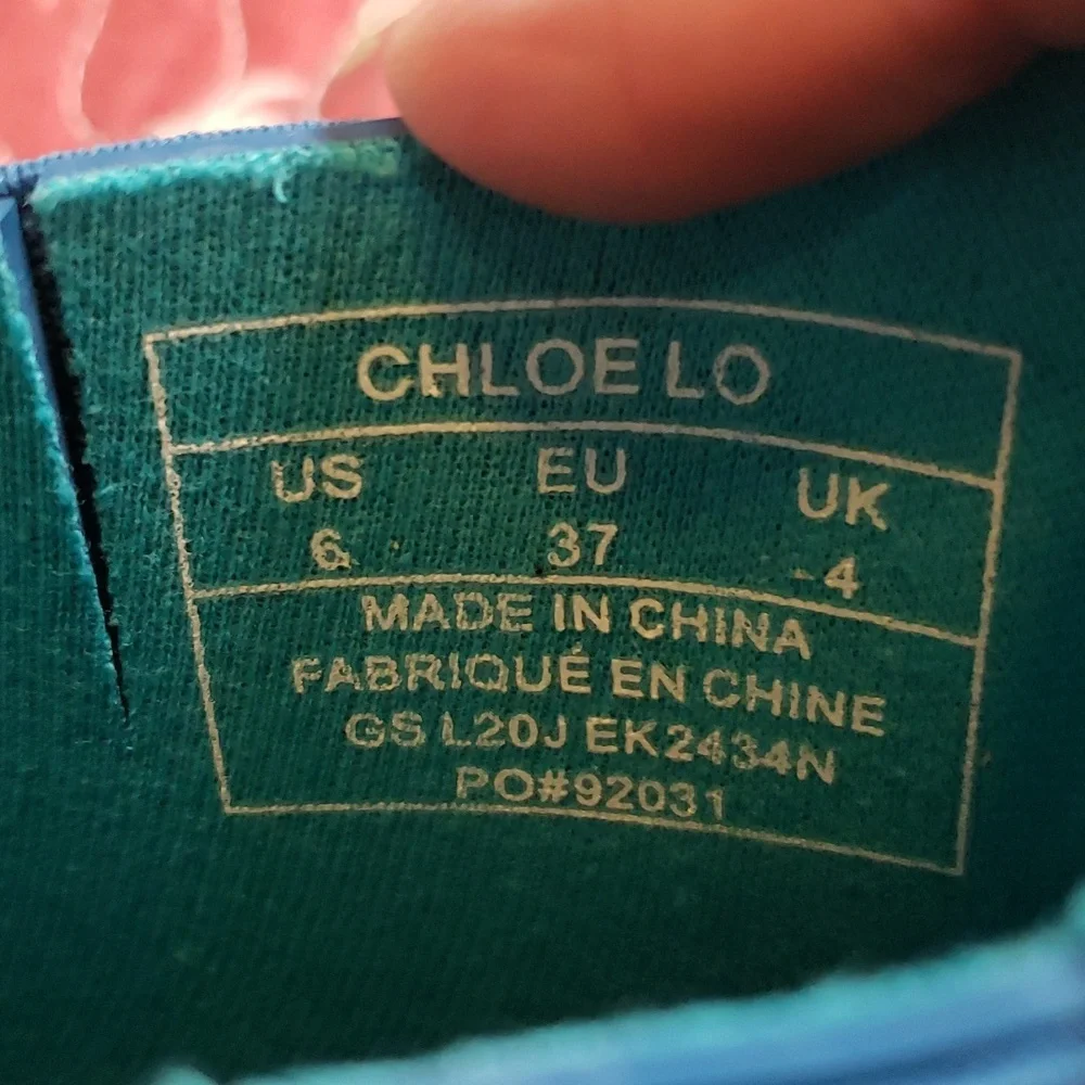 NWT- Kamik ‘Chloe’ Lo Rainboots RARE TEAL COLOR